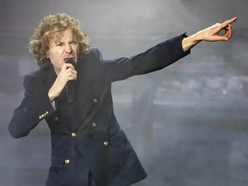 Beck & The Pacific Symphony tickets